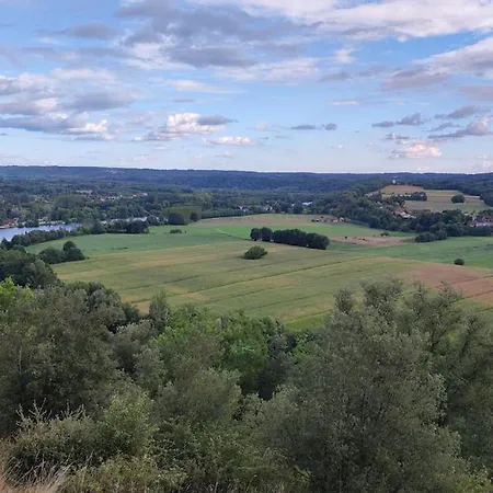 Avec Jacuzzi En Perigord 度假居