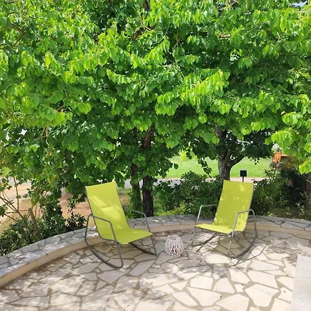 度假居 Avec Jacuzzi En Perigord